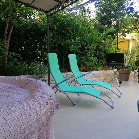 איקה Paradise Jacuzzi & Sauna מראה חיצוני תמונה
